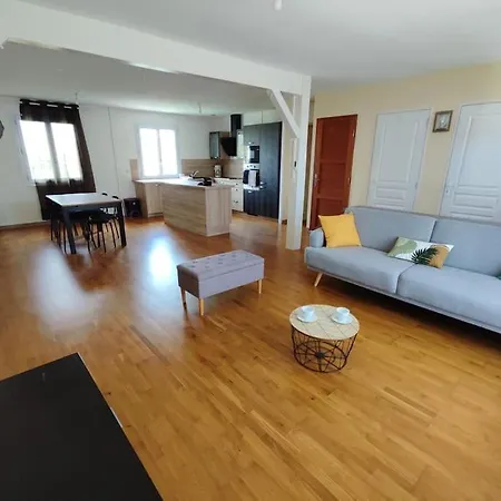 Spacious House Near Disneyland Holiday home *